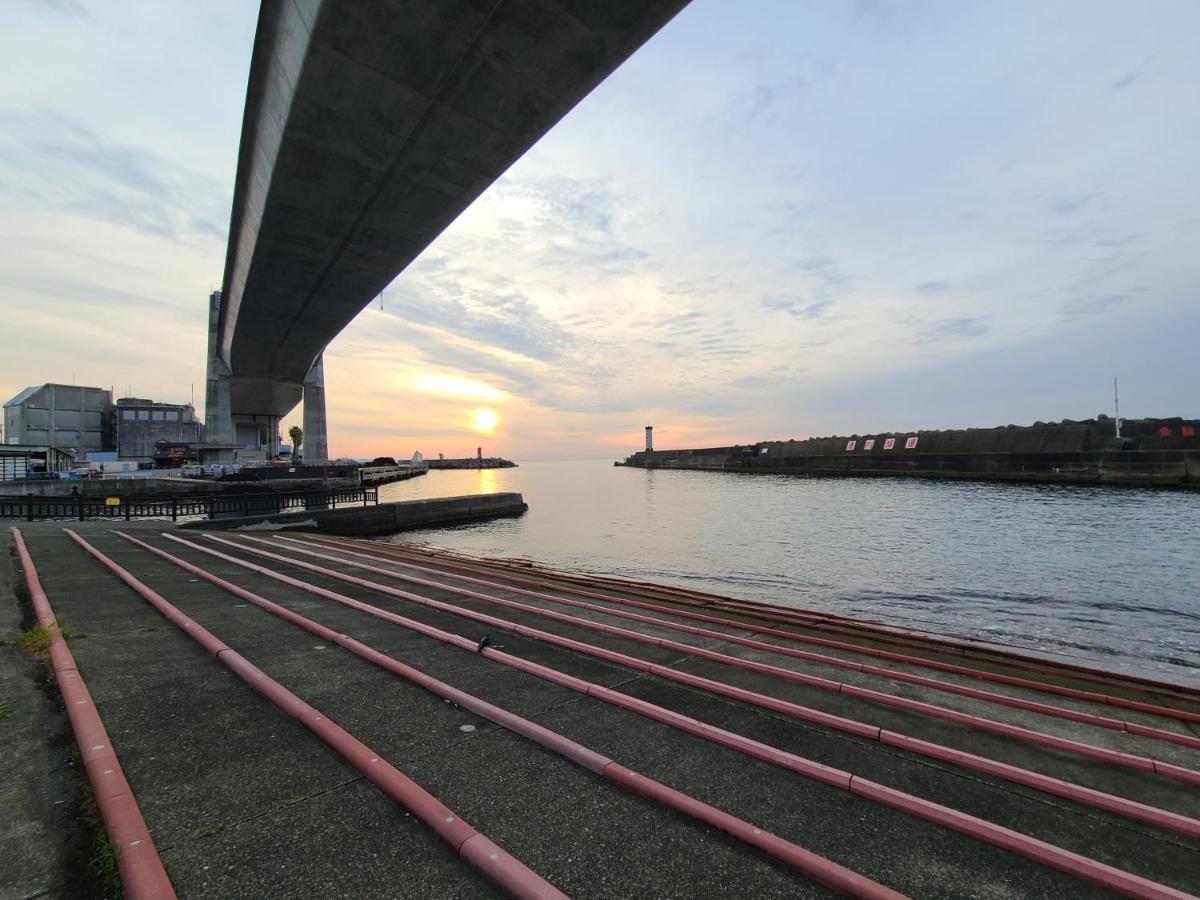 Hayakawa&2Rooms&48M2&5-6Pplmax&Best Location&Well Designed 早川駅徒歩2分 釣り場まで徒歩1分 グループ滞在可能なワーケーション最適プレイス Odawara Exterior foto